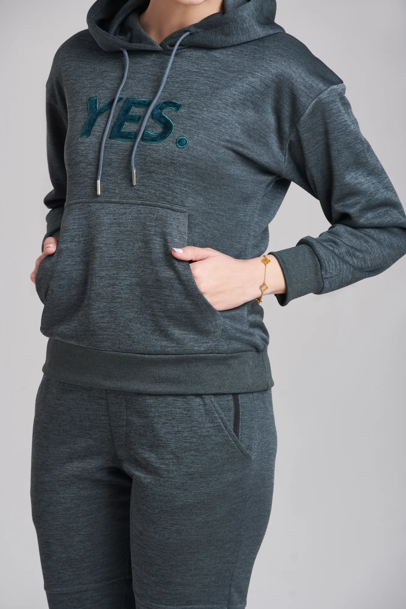 Braves-Vibes Charcoal Hoody Tracksuit - Women