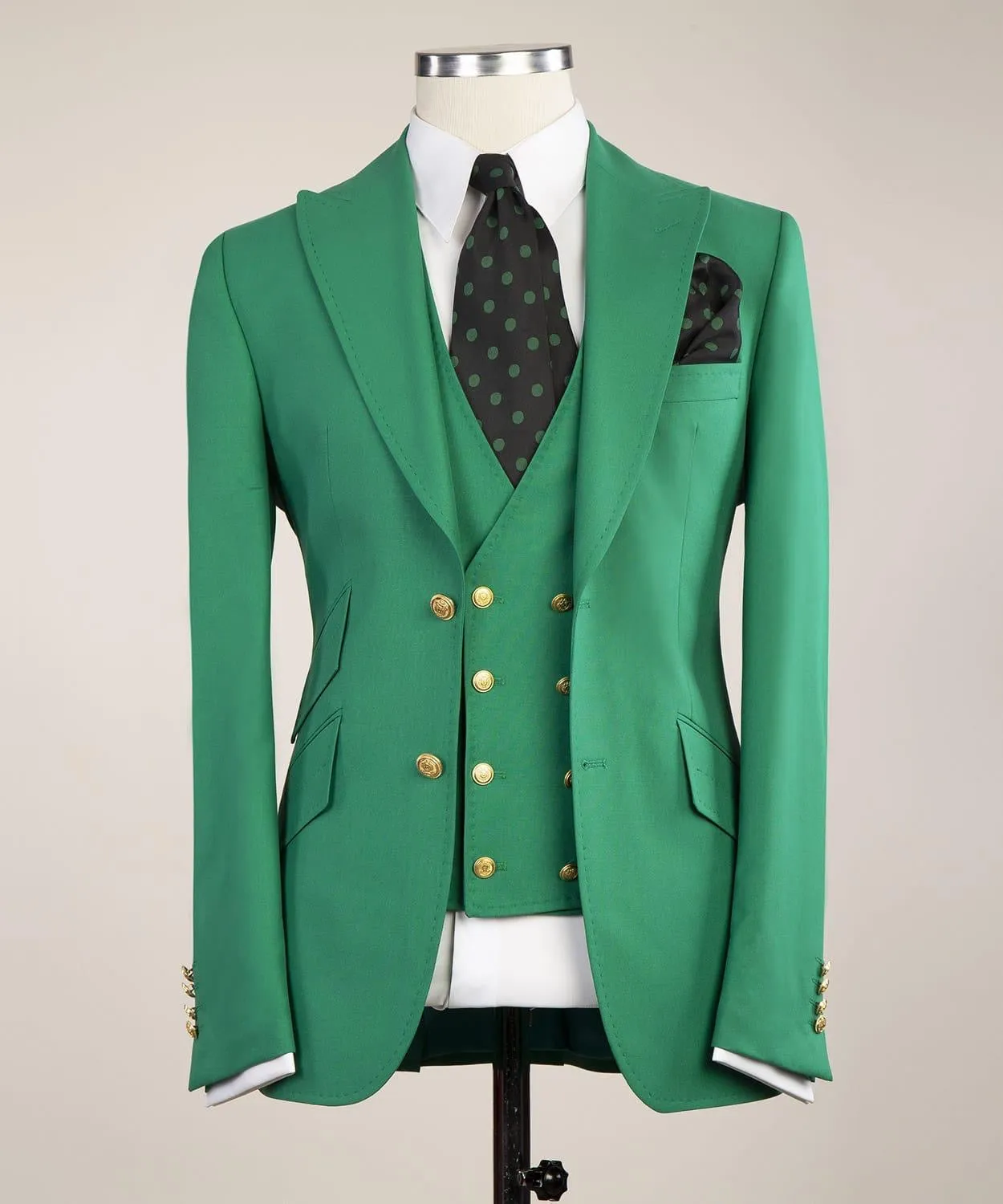 Latest Design Green Peak Lapel Slim Fit Stylish Prom Men’s Suits