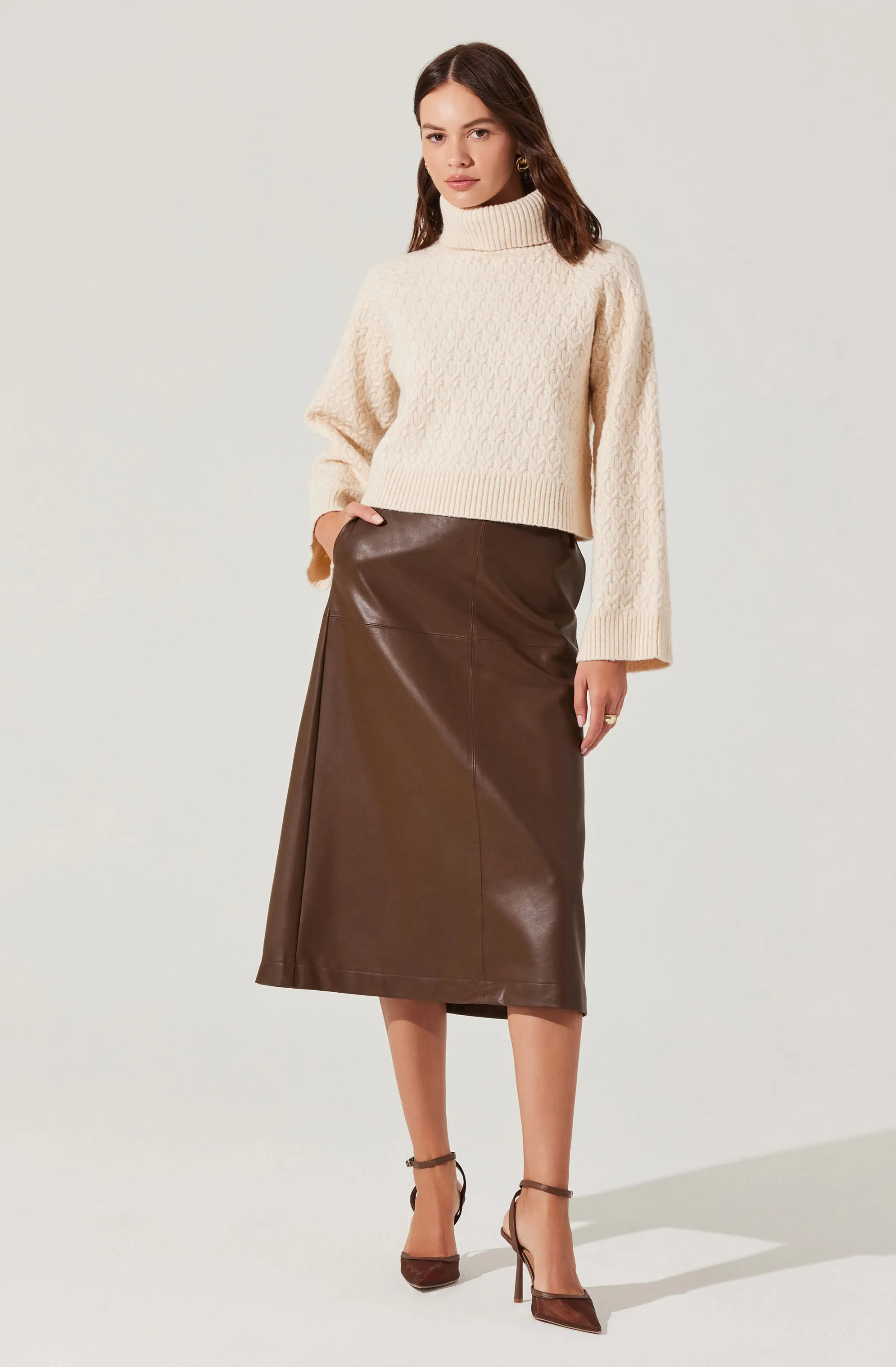 Textured Boxy Turtleneck Sweater