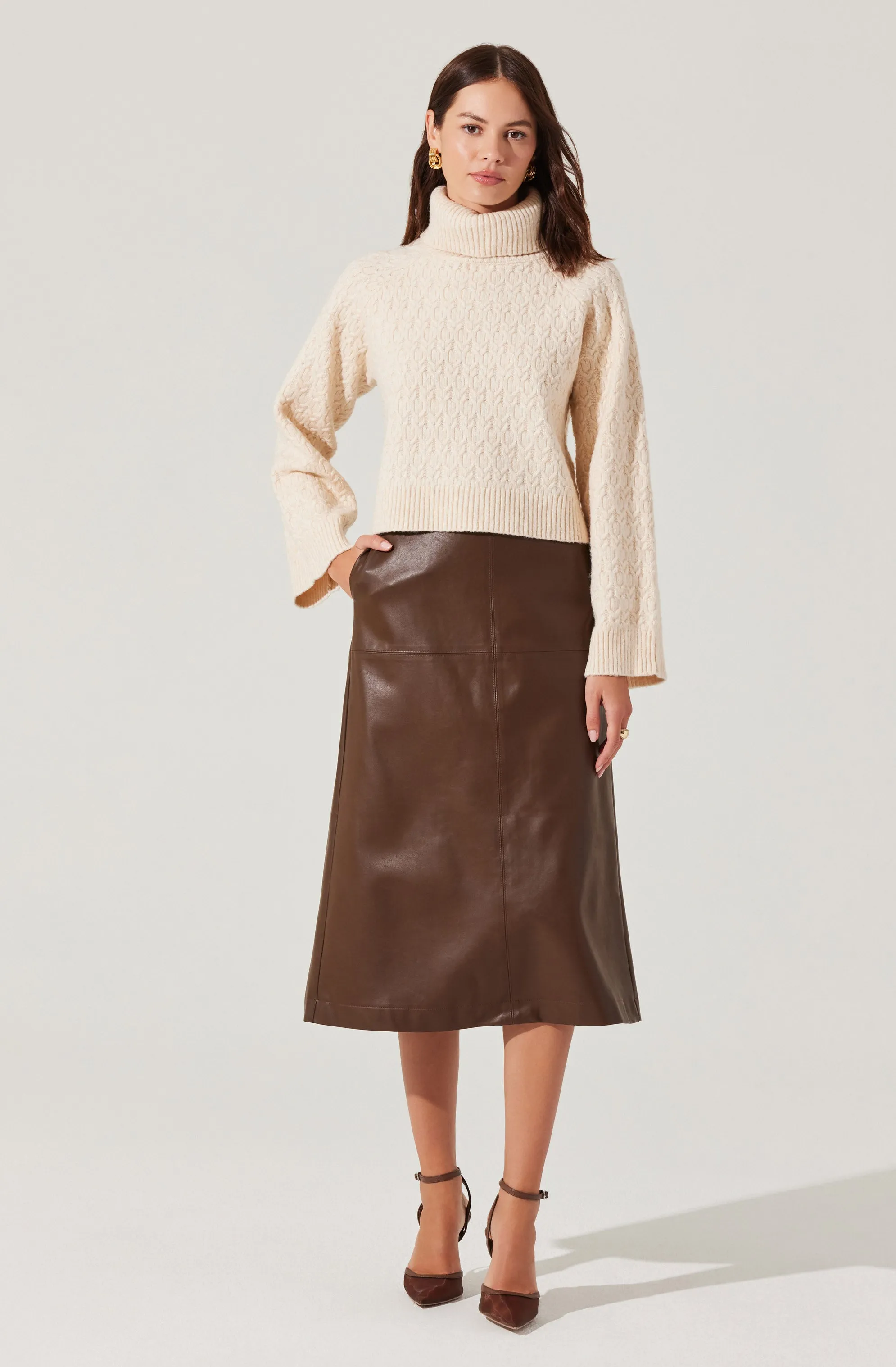 Textured Boxy Turtleneck Sweater